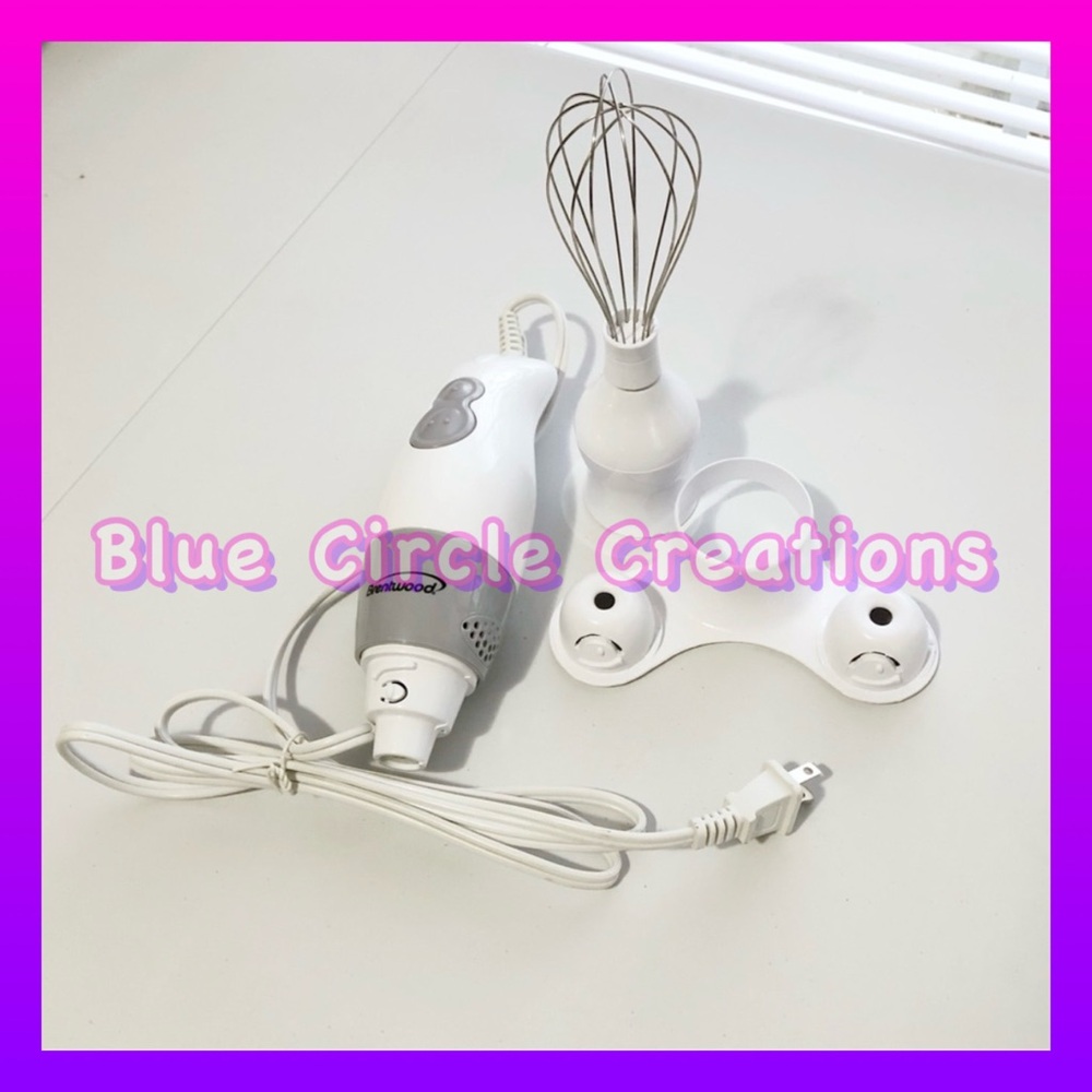 Brentwood HB-38W 2-Speed Hand Blender and Balloon Whisk Attachment